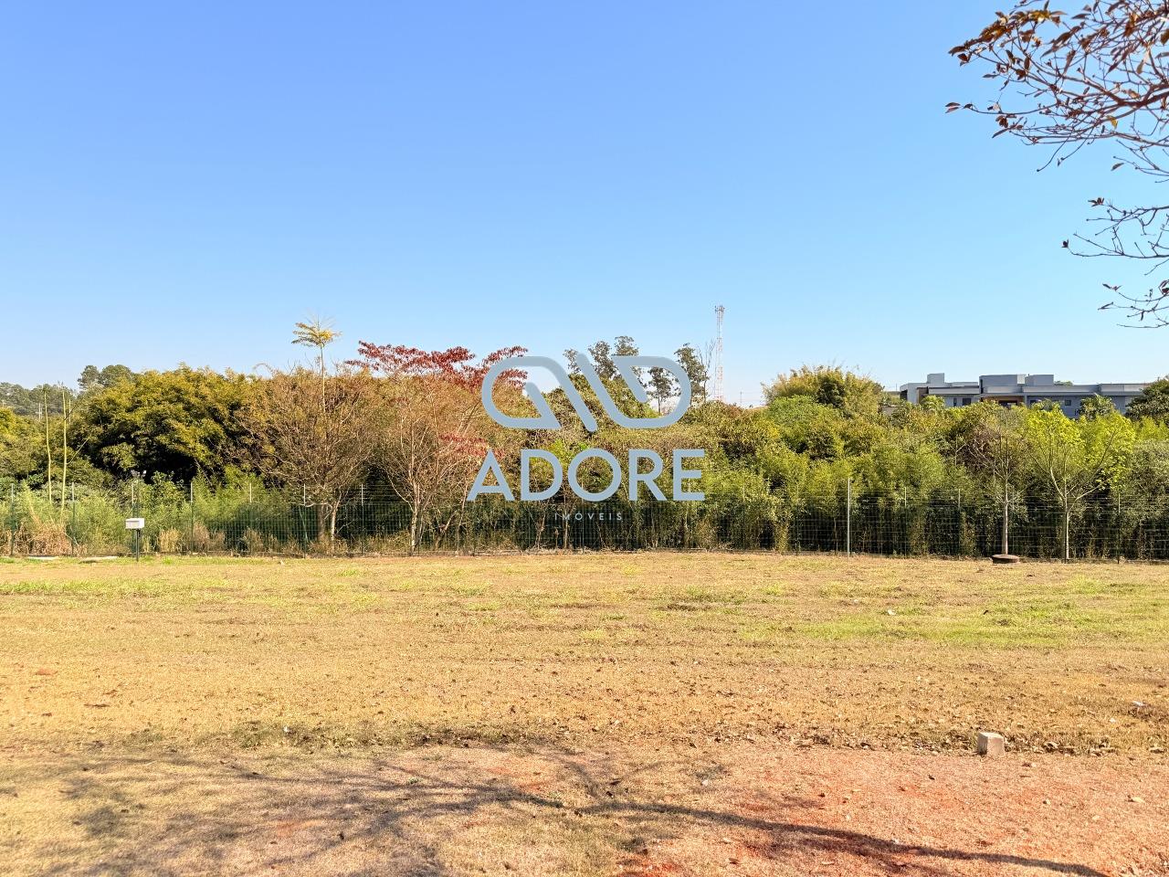 Terreno à venda no Condomínio Una: 