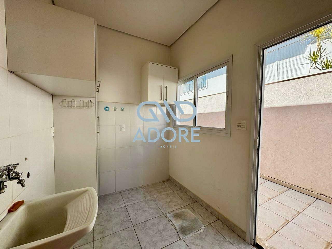 Casa de Condomínio à venda no Condomínio Theodora : 