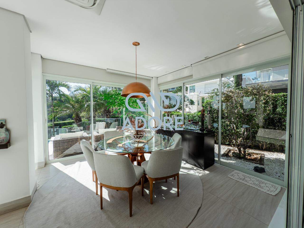 Casa de Condomínio à venda no Jardim Vila Paradiso: 