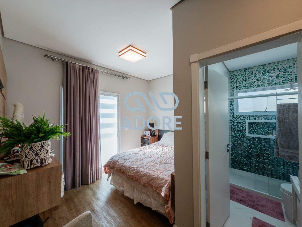 Casa de Condomínio à venda no Jardim Vila Paradiso: 