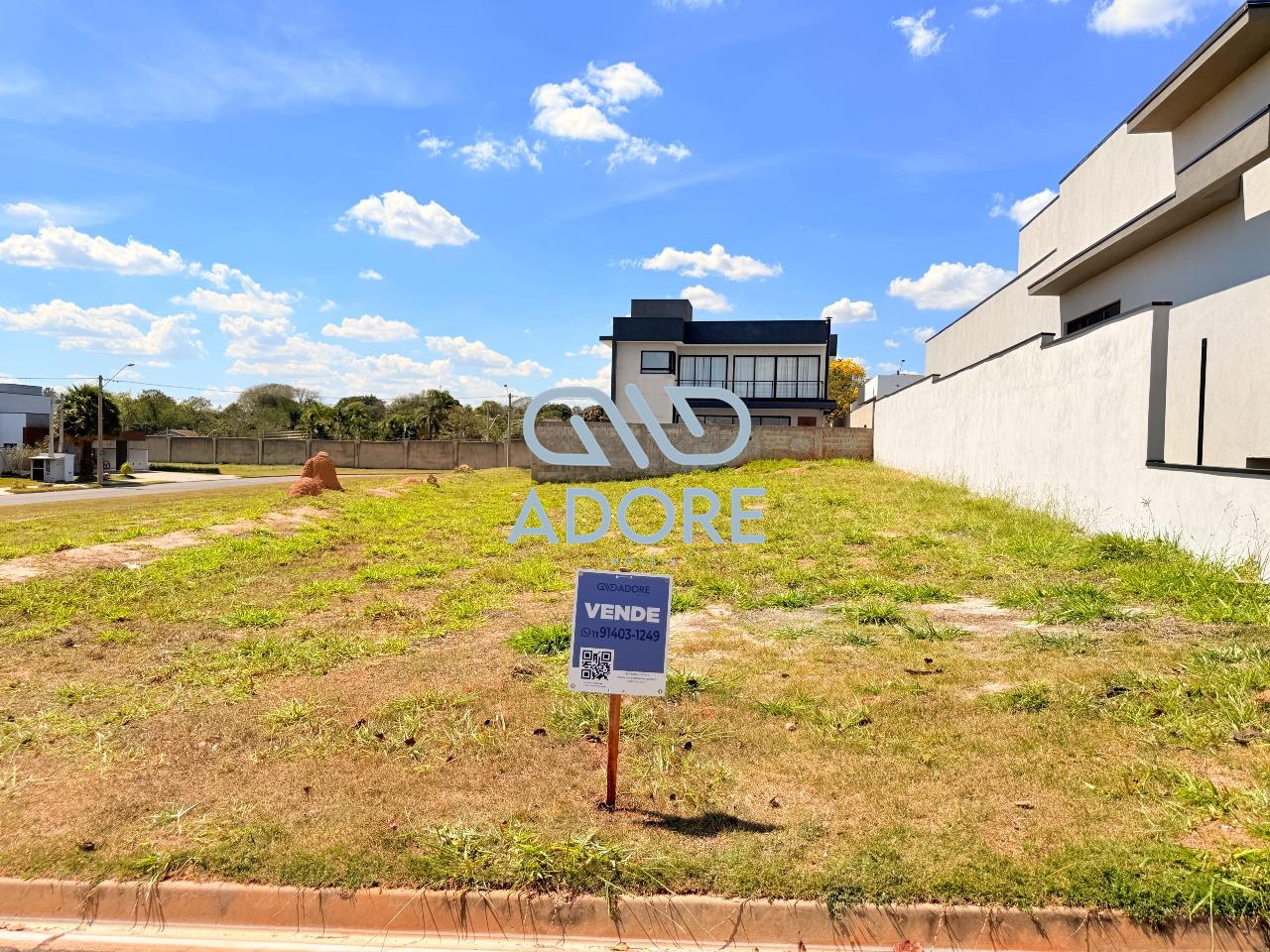 Terreno à venda no Condomínio Portal dos Bandeirantes: 