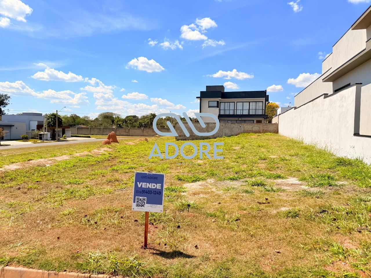 Terreno à venda no Condomínio Portal dos Bandeirantes: 