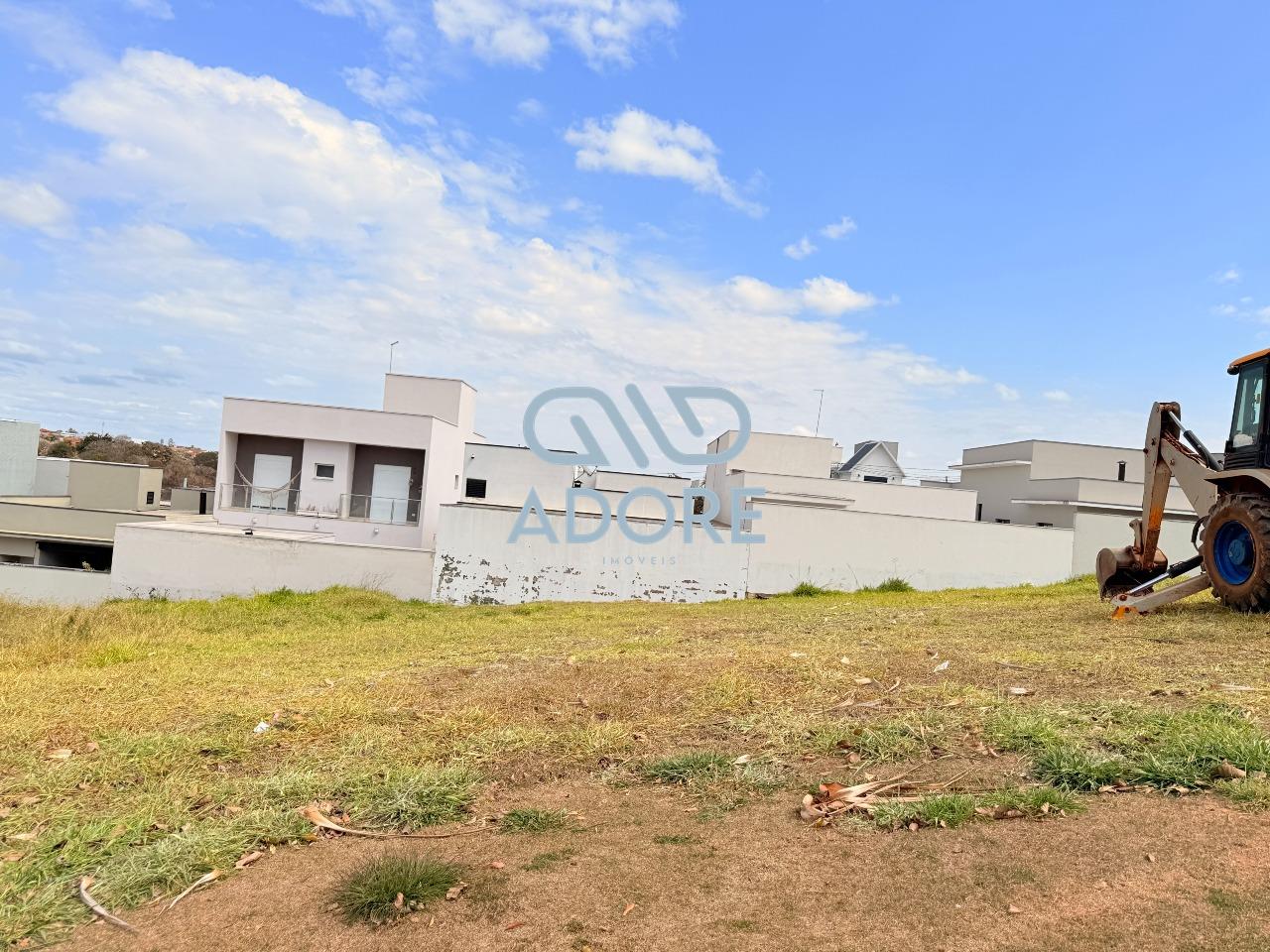 Terreno à venda no Condomínio Gardenville: 