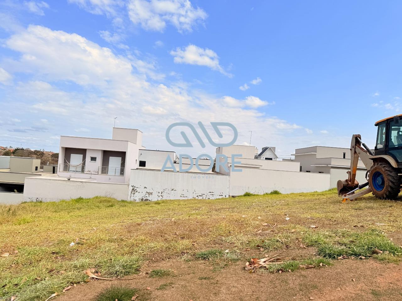 Terreno à venda no Condomínio Gardenville: 