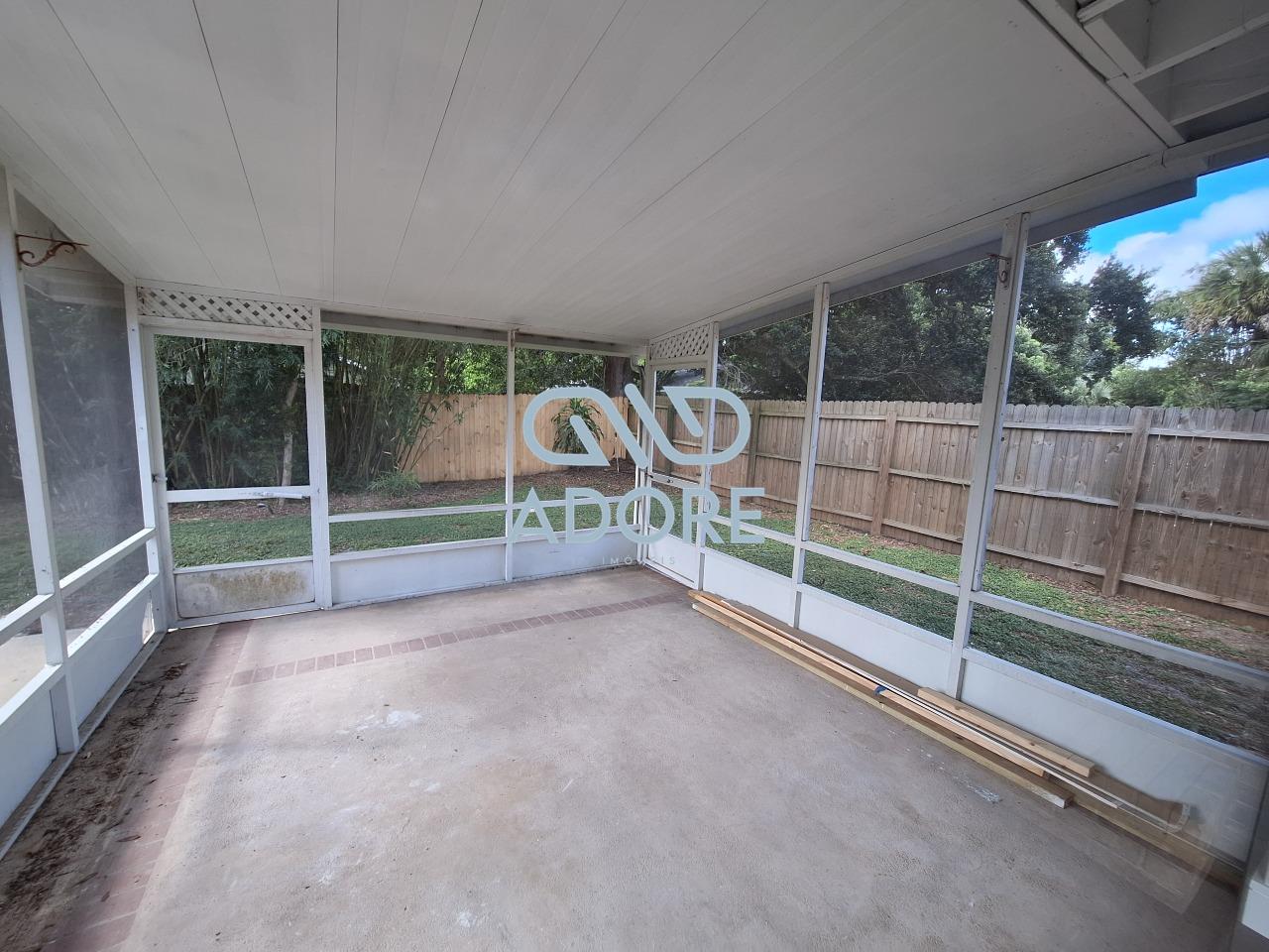 Casa de Condomínio à venda no Coldstream Dr: 