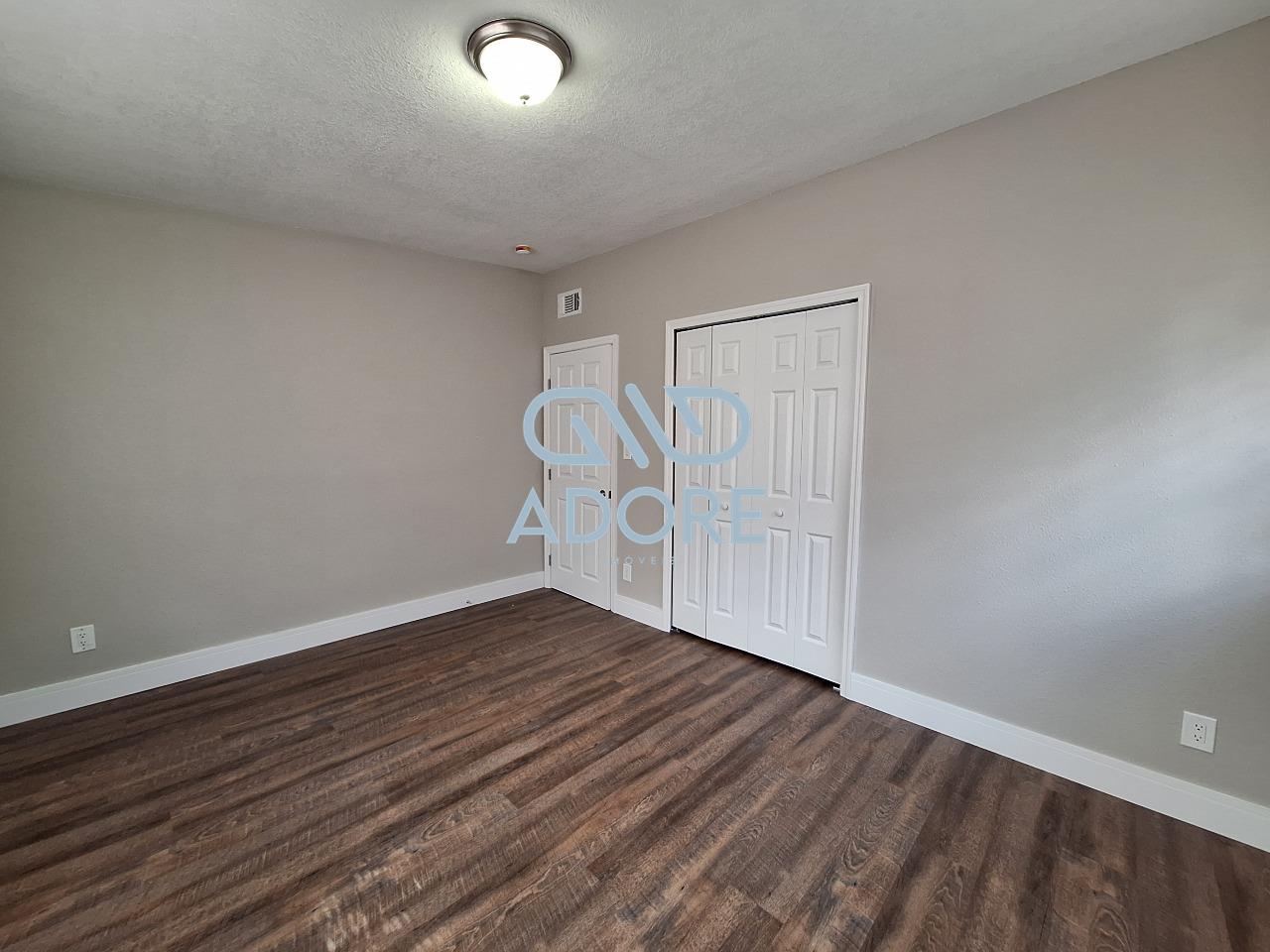 Casa de Condomínio à venda no Coldstream Dr: 