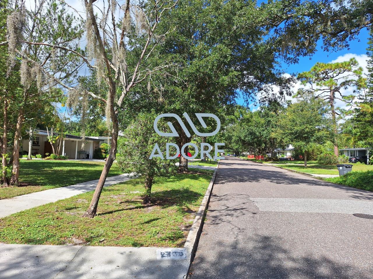 Casa de Condomínio à venda no Coldstream Dr: 