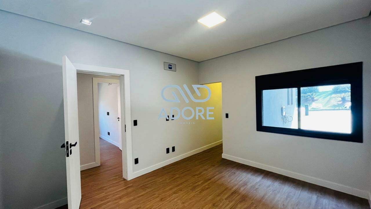 Casa de Condomínio à venda no Condomínio Campos de Santo Antônio : 