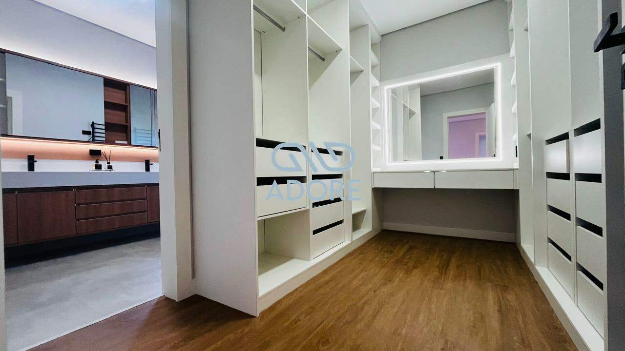 Casa de Condomínio à venda no Condomínio Campos de Santo Antônio : 