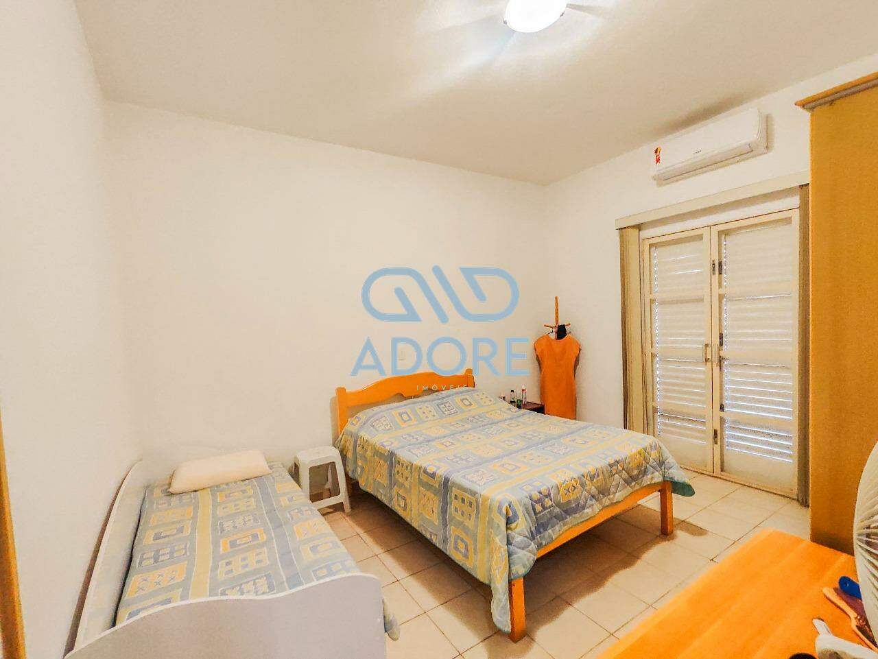 Casa de Condomínio à venda no Condomínio Monte Belo: 