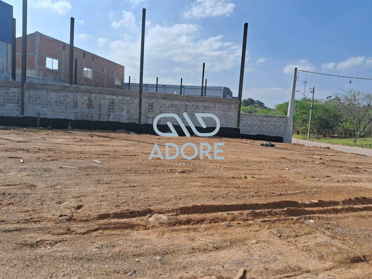 Área à venda no Condominio Corporate Parque: 