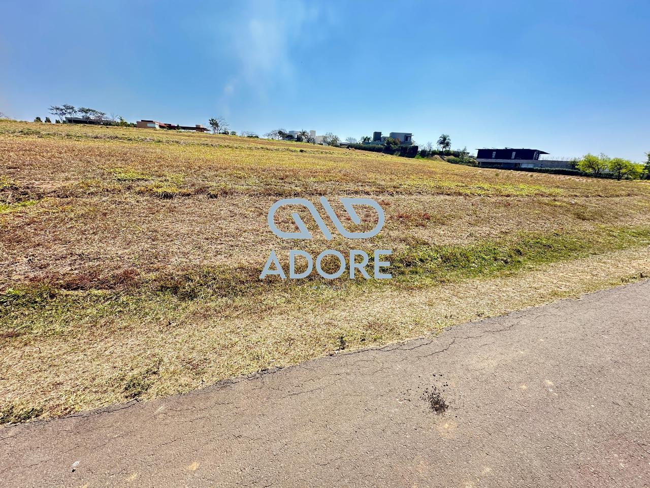 Terreno à venda no Condomínio Terras de São José II : 