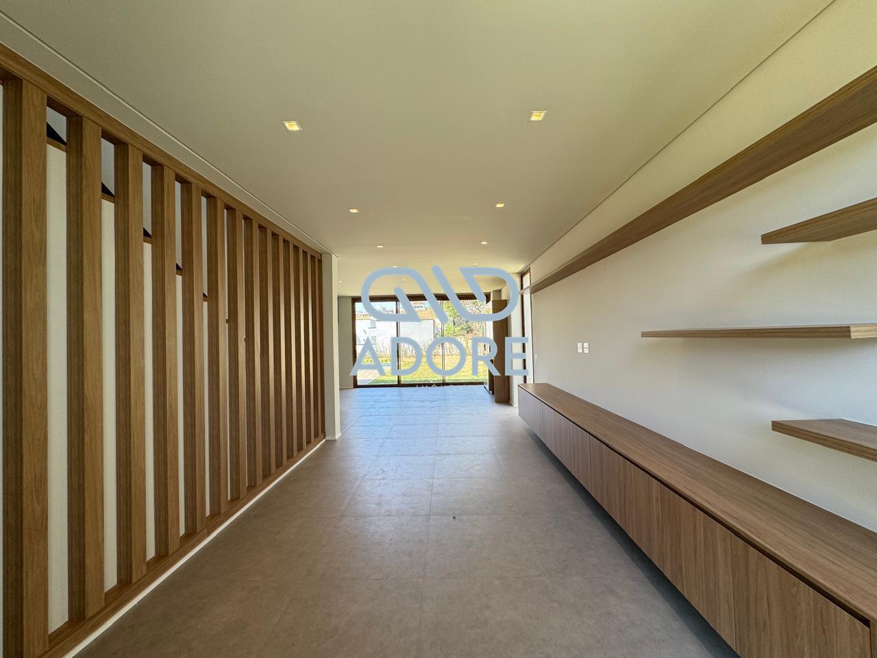 Casa de Condomínio à venda no Condomínio Campos de Santo Antônio II: 