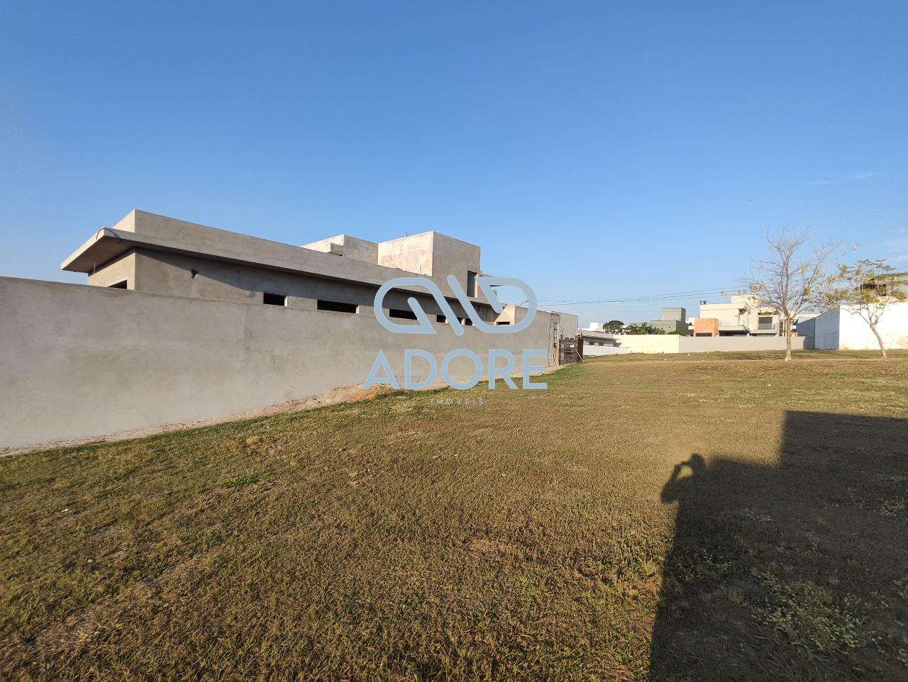 Terreno à venda no Condomínio Una: 