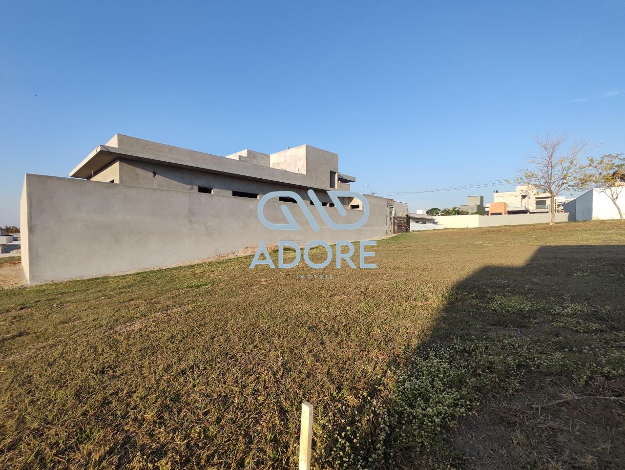 Terreno à venda no Condomínio Una: 