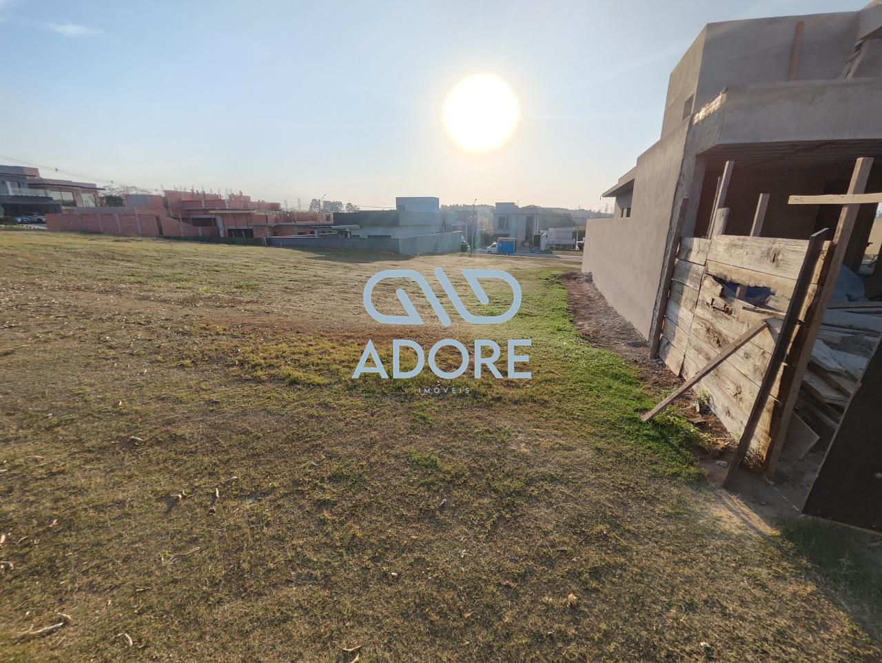 Terreno à venda no Condomínio Una: 