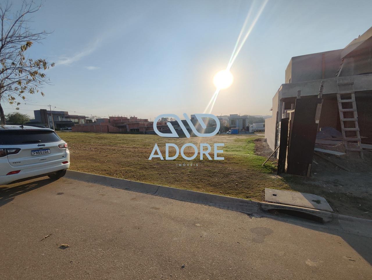 Terreno à venda no Condomínio Una: 