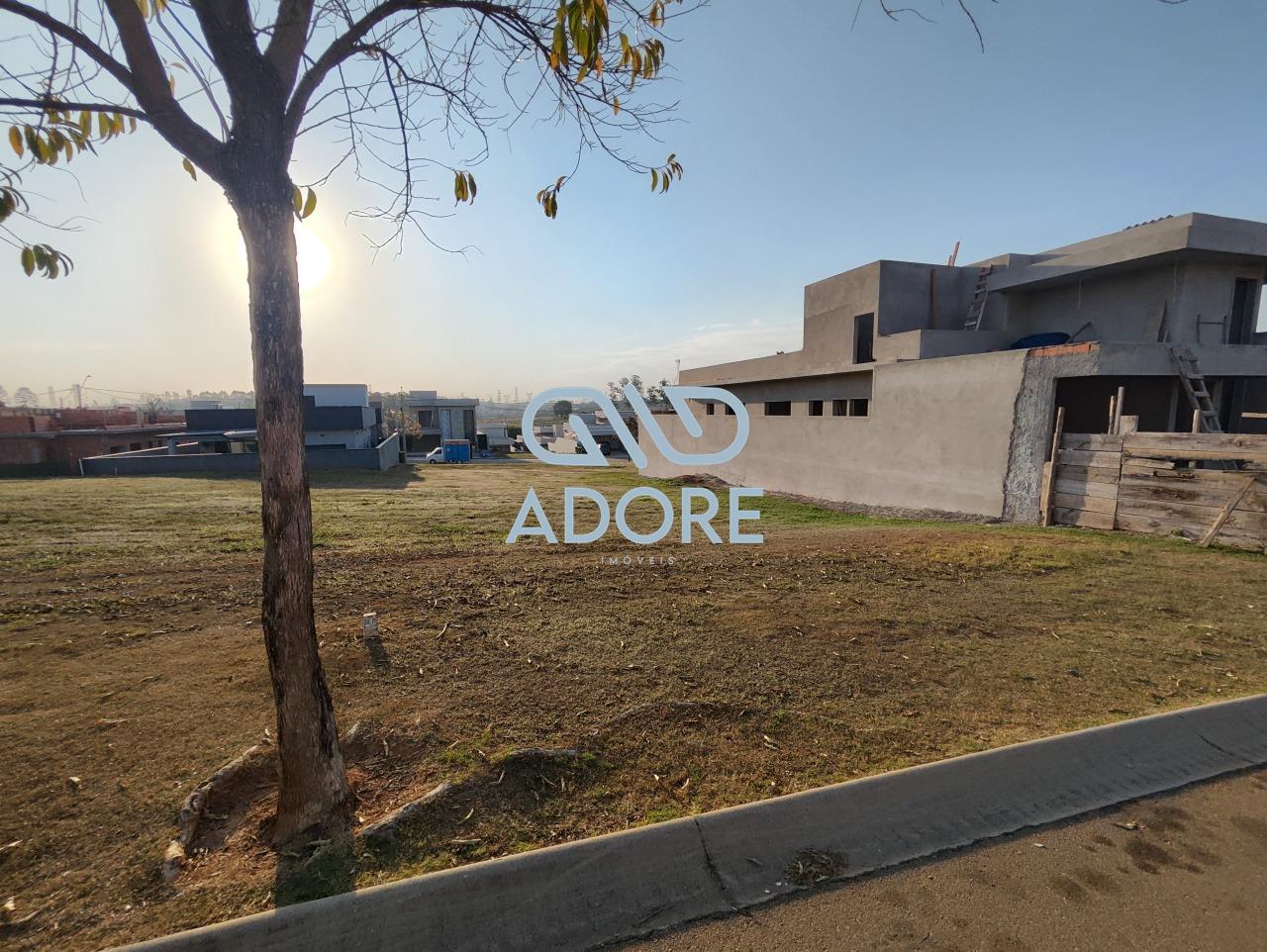 Terreno à venda no Condomínio Una: 