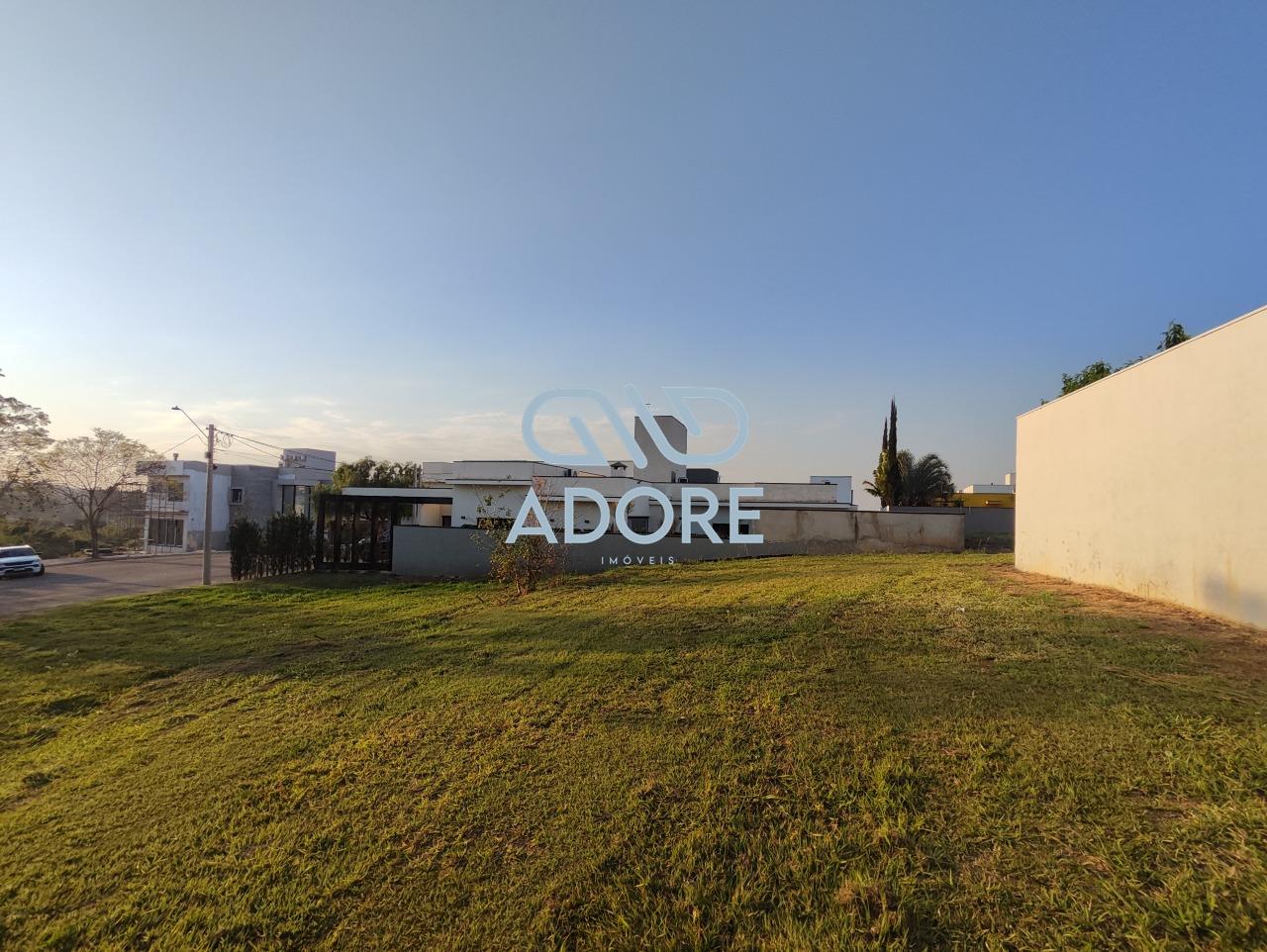 Terreno à venda no Condomínio Una: 