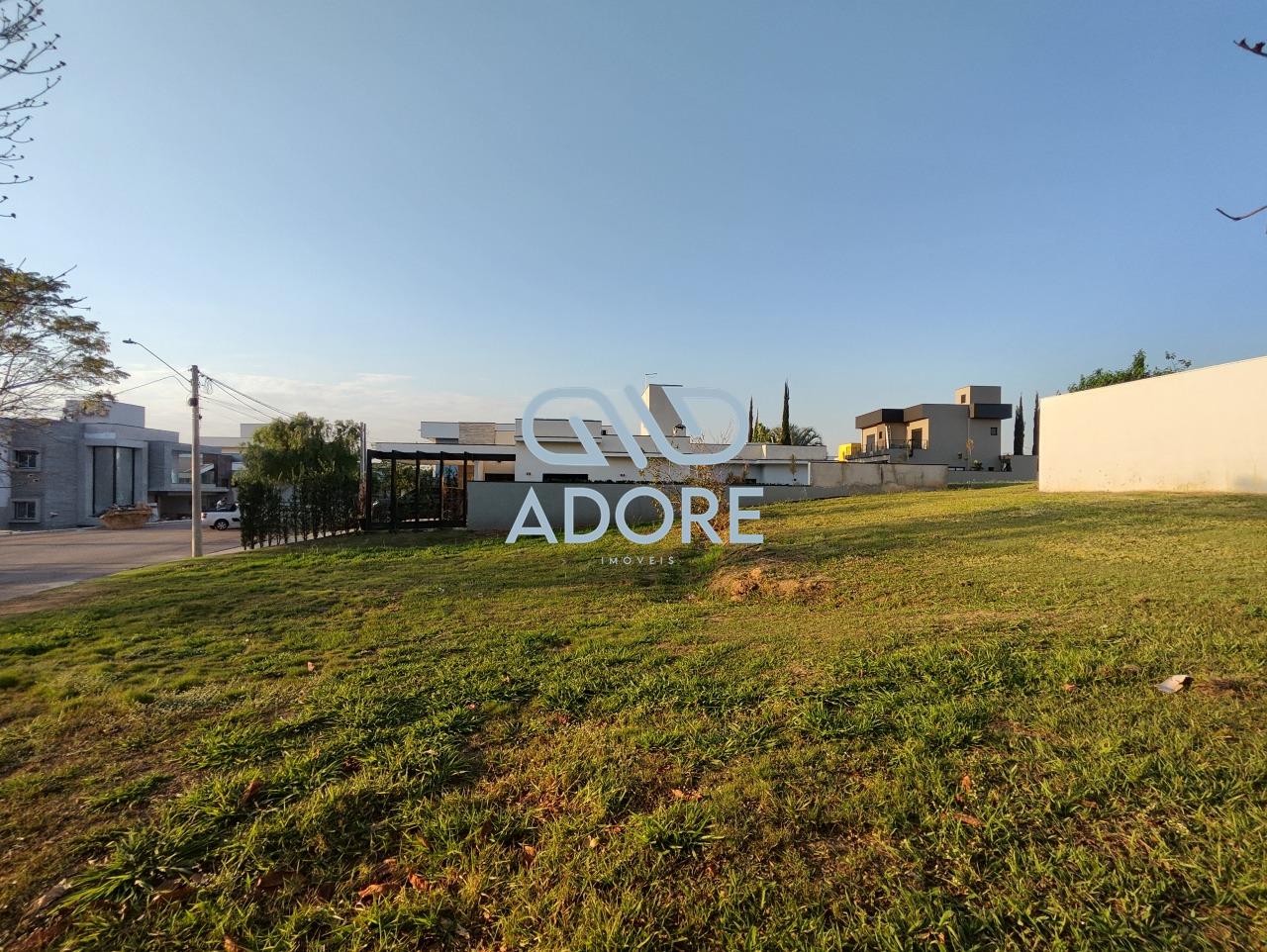 Terreno à venda no Condomínio Una: 