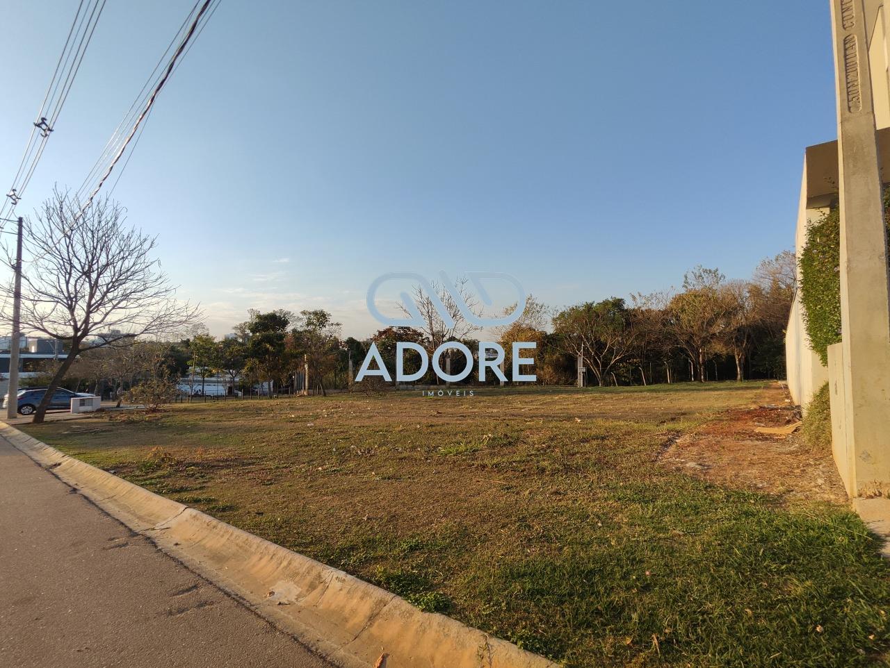 Terreno à venda no Condomínio Una: 