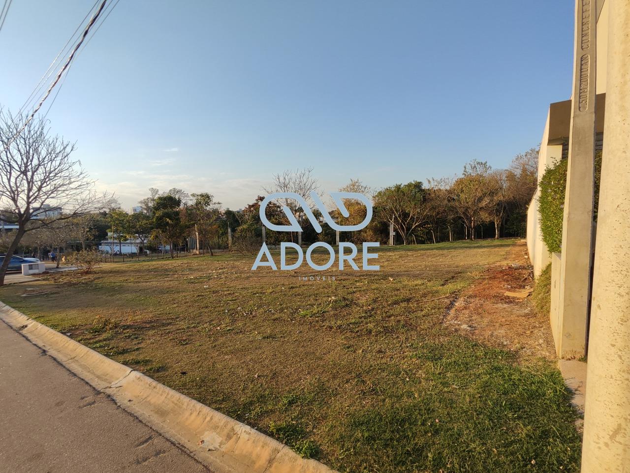 Terreno à venda no Condomínio Una: 