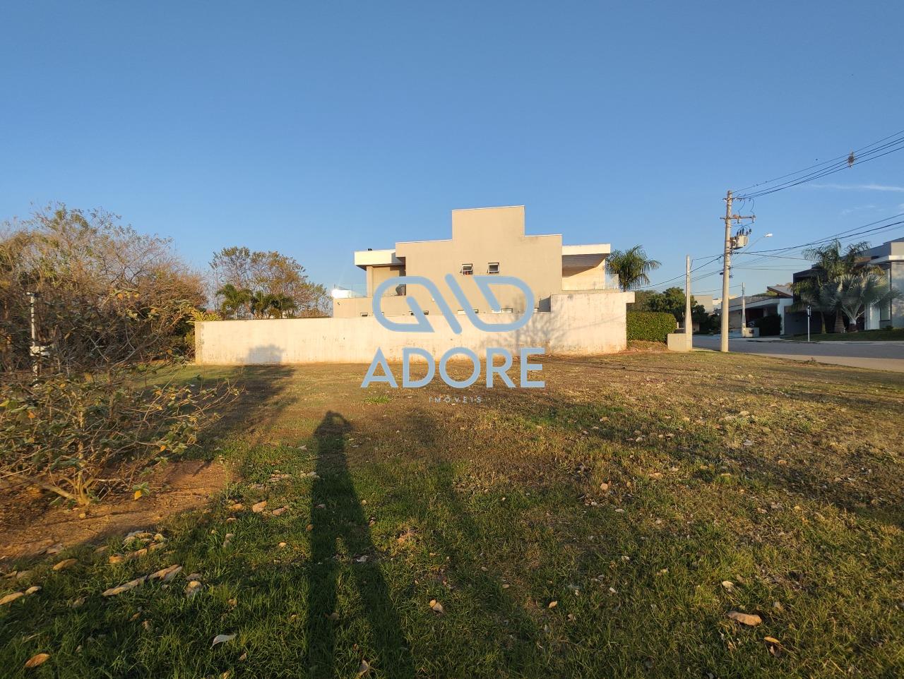 Terreno à venda no Condomínio Una: 