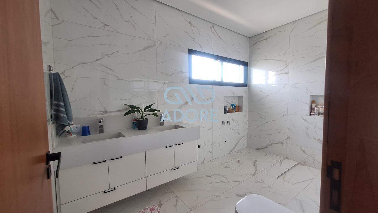 Casa de Condomínio para aluguel no Condomínio Portal dos Bandeirantes: 