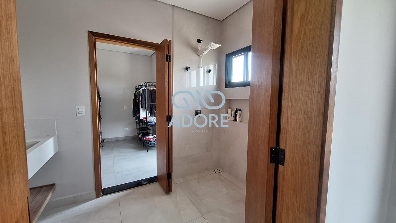 Casa de Condomínio para aluguel no Condomínio Portal dos Bandeirantes: 