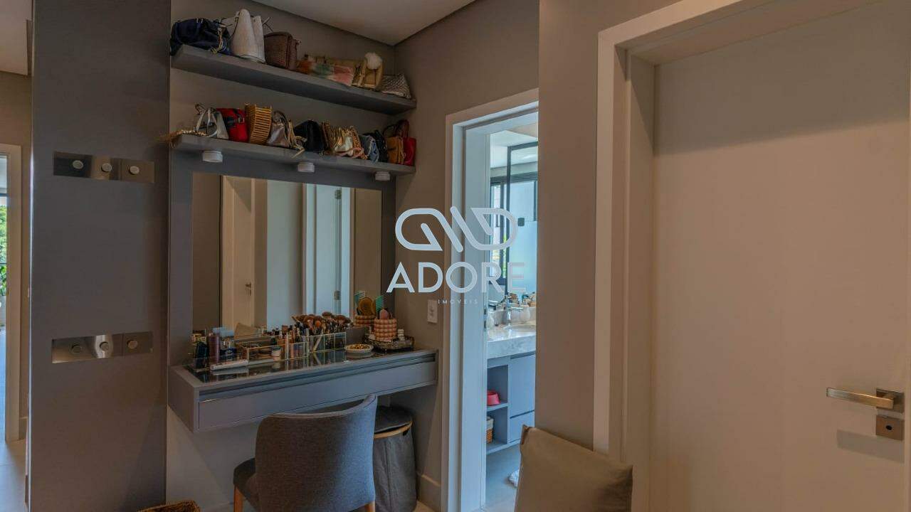 Casa de Condomínio à venda no Condomínio Villas do Golfe: 