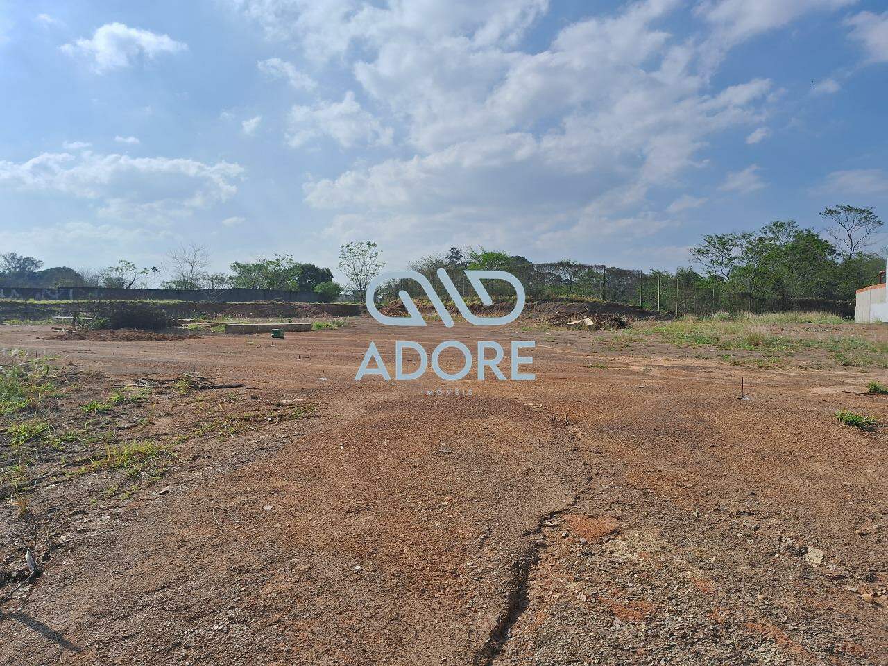 Área à venda no Condominio Corporate Parque: 
