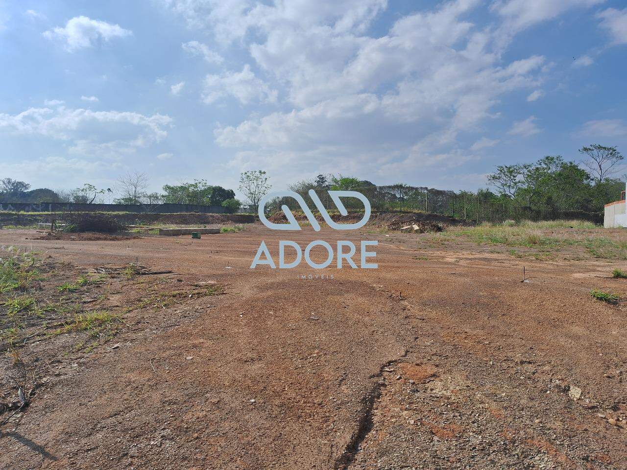 Área à venda no Condominio Corporate Parque: 