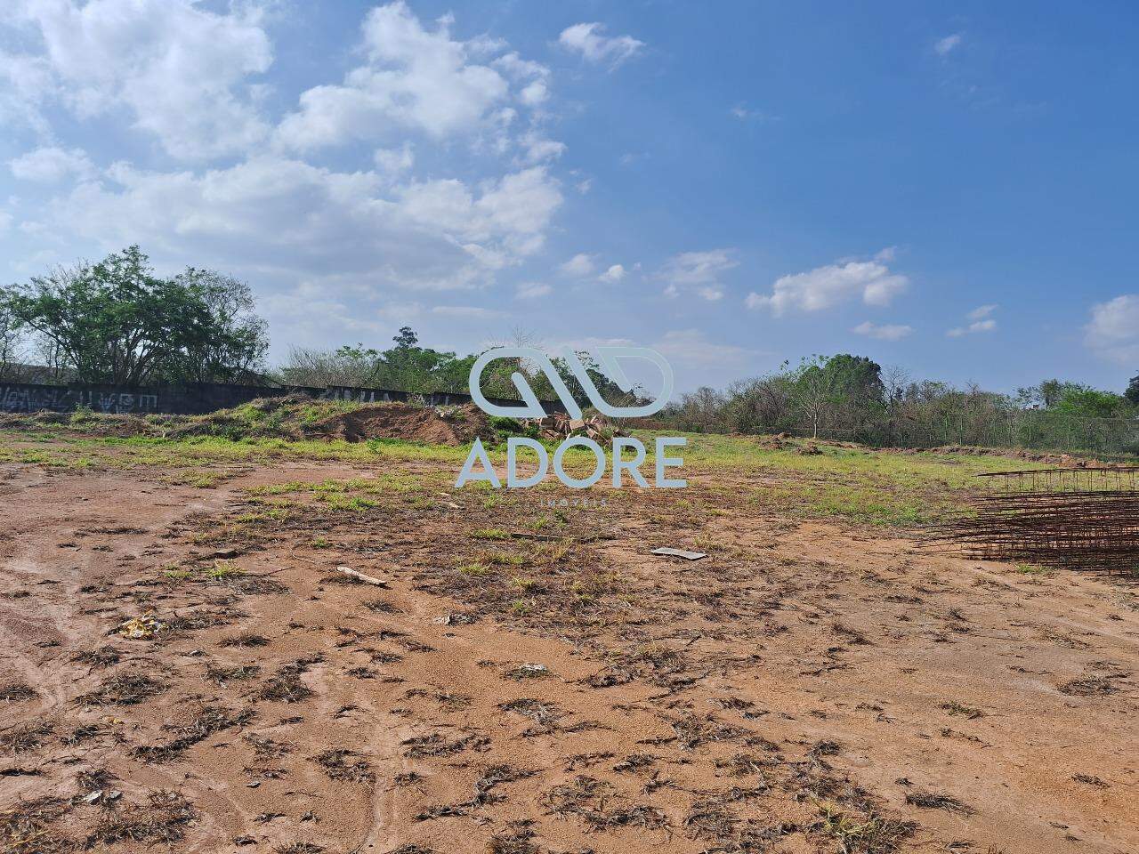 Terreno à venda no Condominio Corporate Parque: 