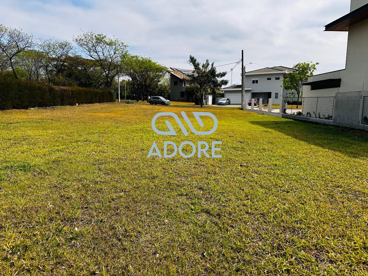 Terreno à venda no Chácara Halter: 