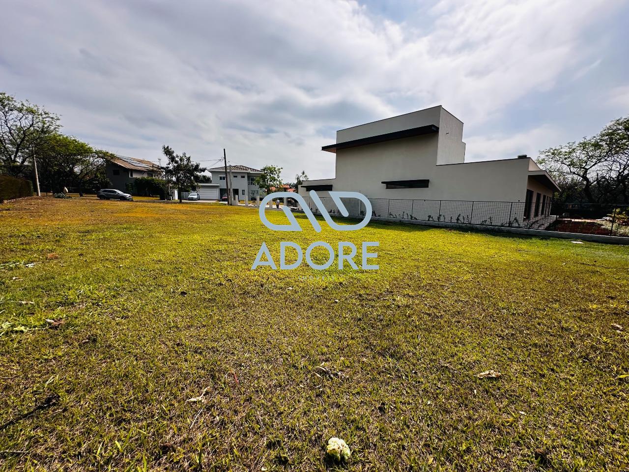 Terreno à venda no Chácara Halter: 