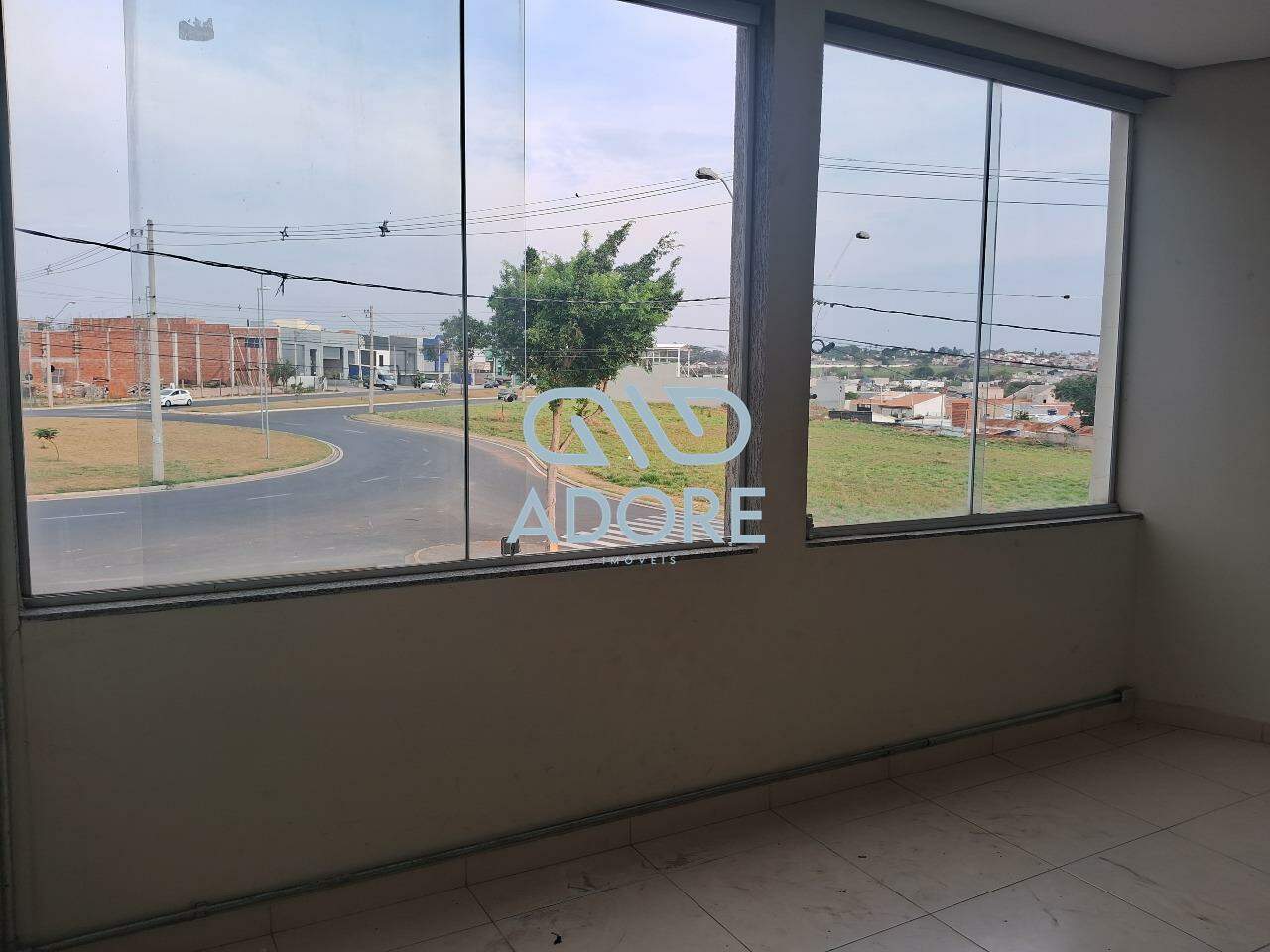 Salão comercial para aluguel no Residencial Parque Imperial: 