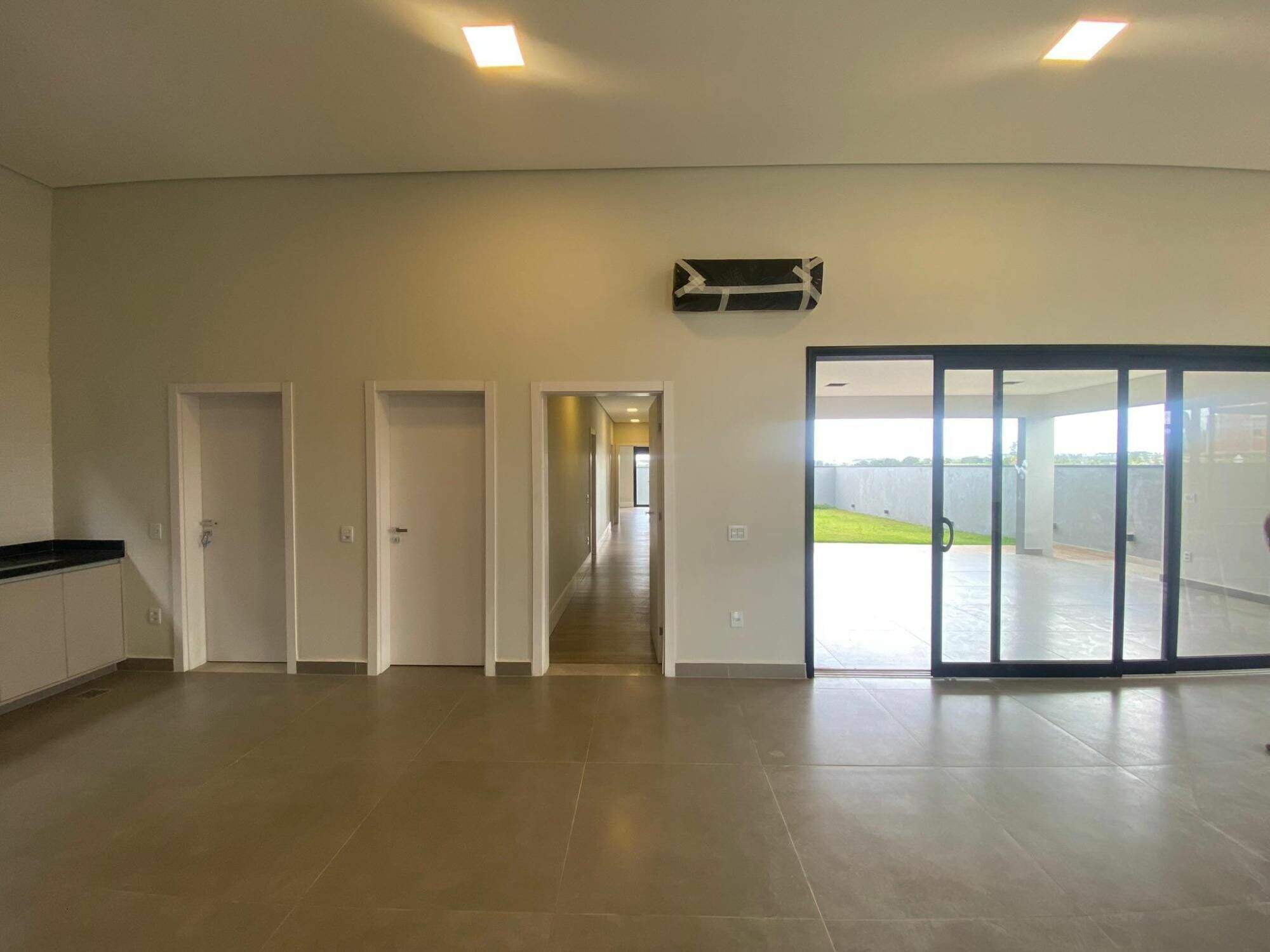 Casa de Condomínio à venda no Condomínio Villas do Golfe: 