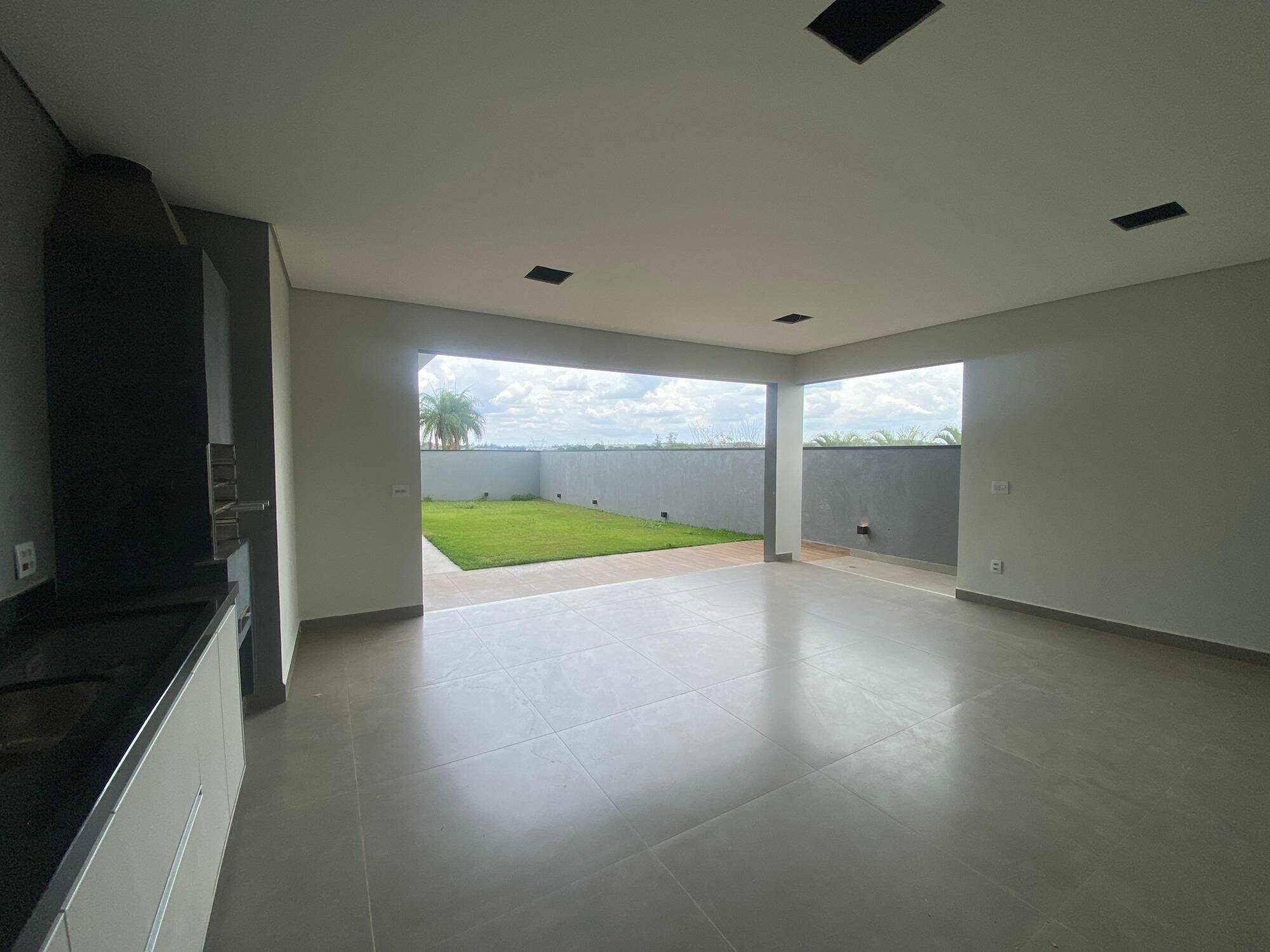 Casa de Condomínio à venda no Condomínio Villas do Golfe: 