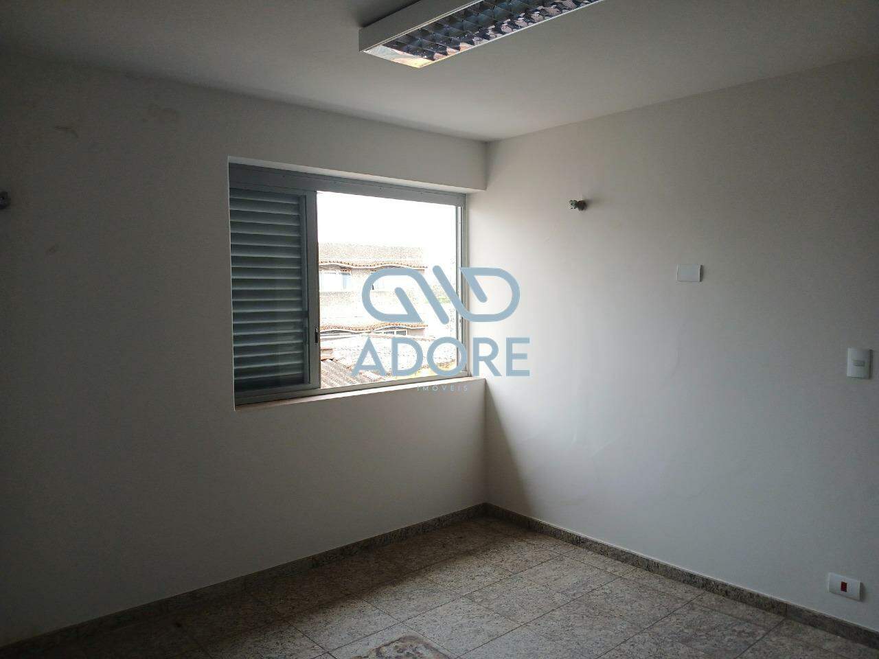 Casa Comercial para aluguel no Centro: 