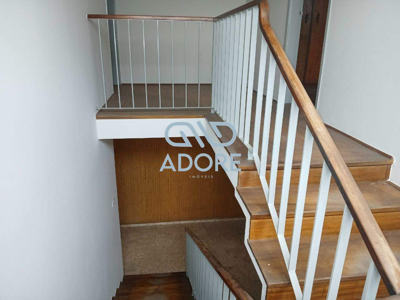 Casa Comercial para aluguel no Centro: 