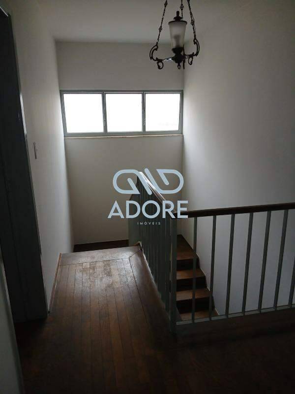 Casa Comercial para aluguel no Centro: 