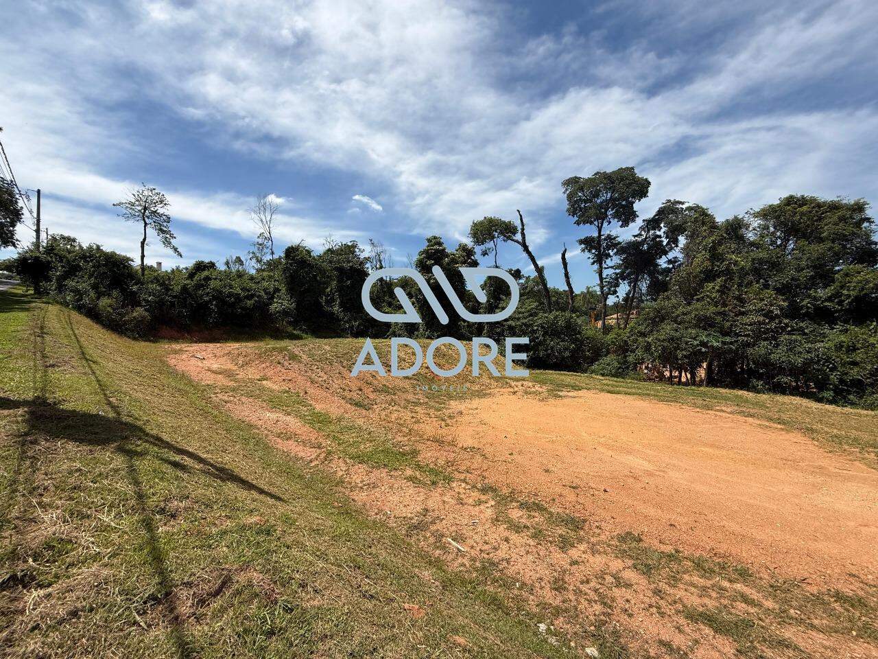 Terreno à venda no Condomínio Terras de São José: 