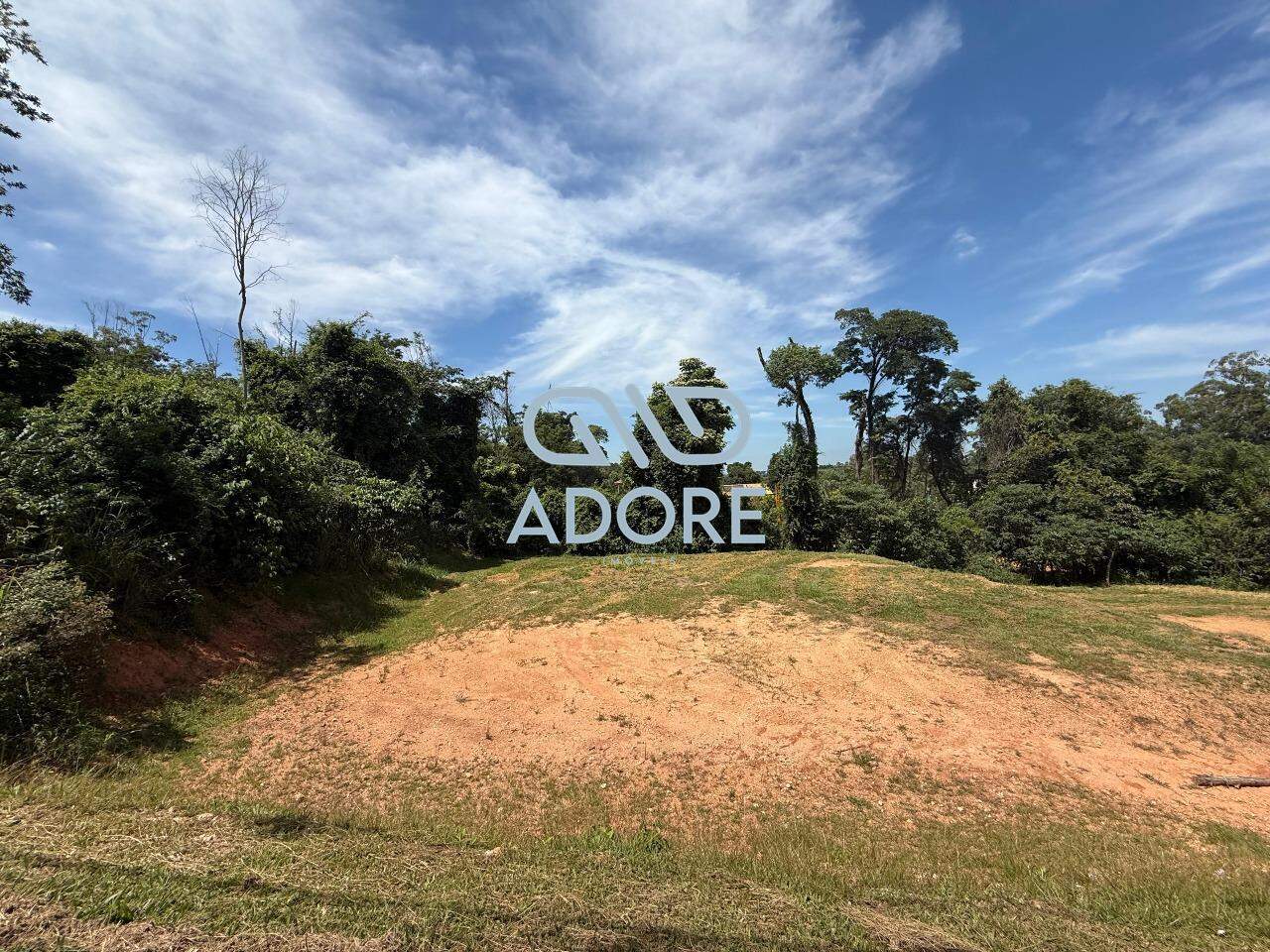 Terreno à venda no Condomínio Terras de São José: 