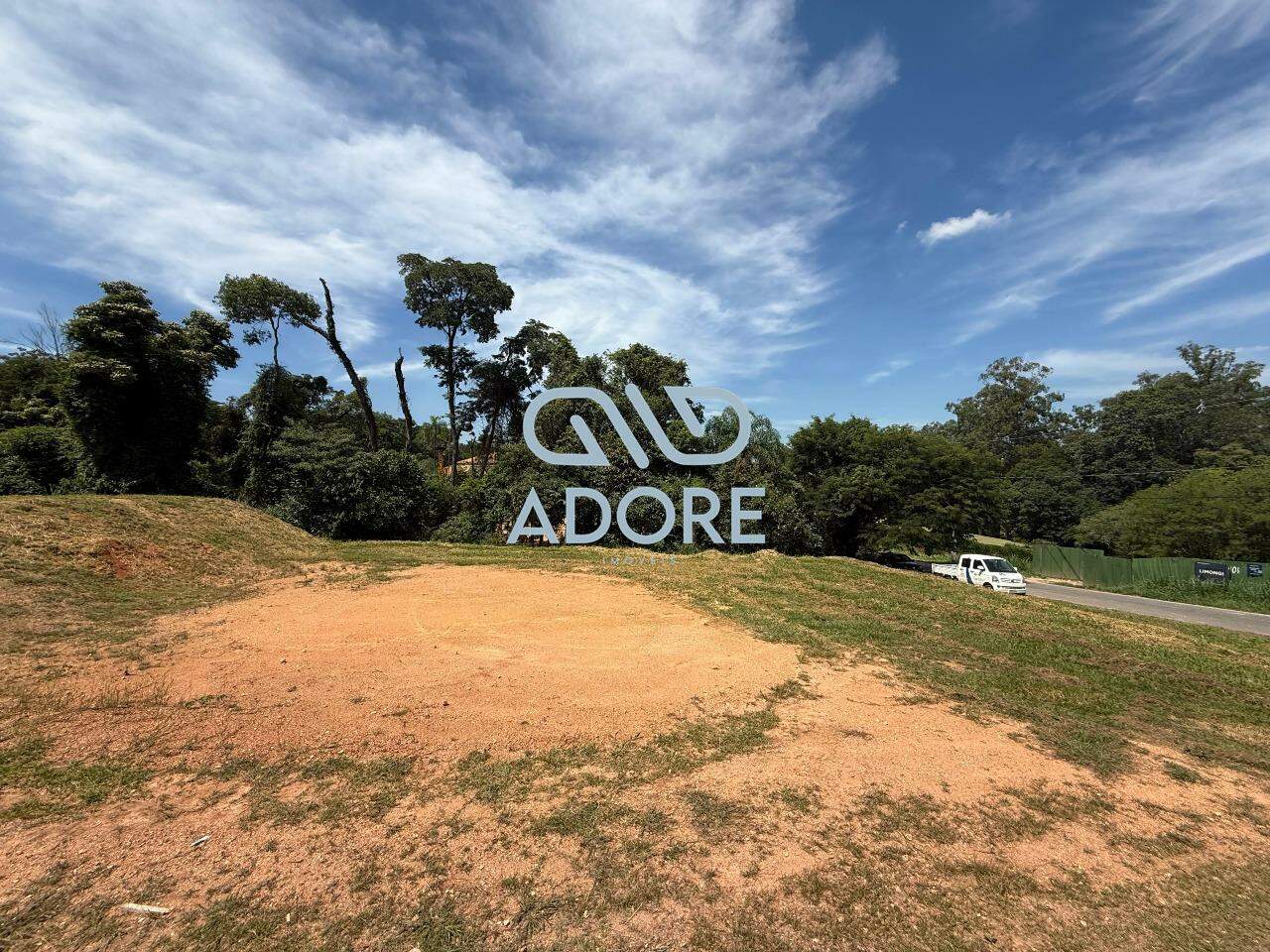 Terreno à venda no Condomínio Terras de São José: 