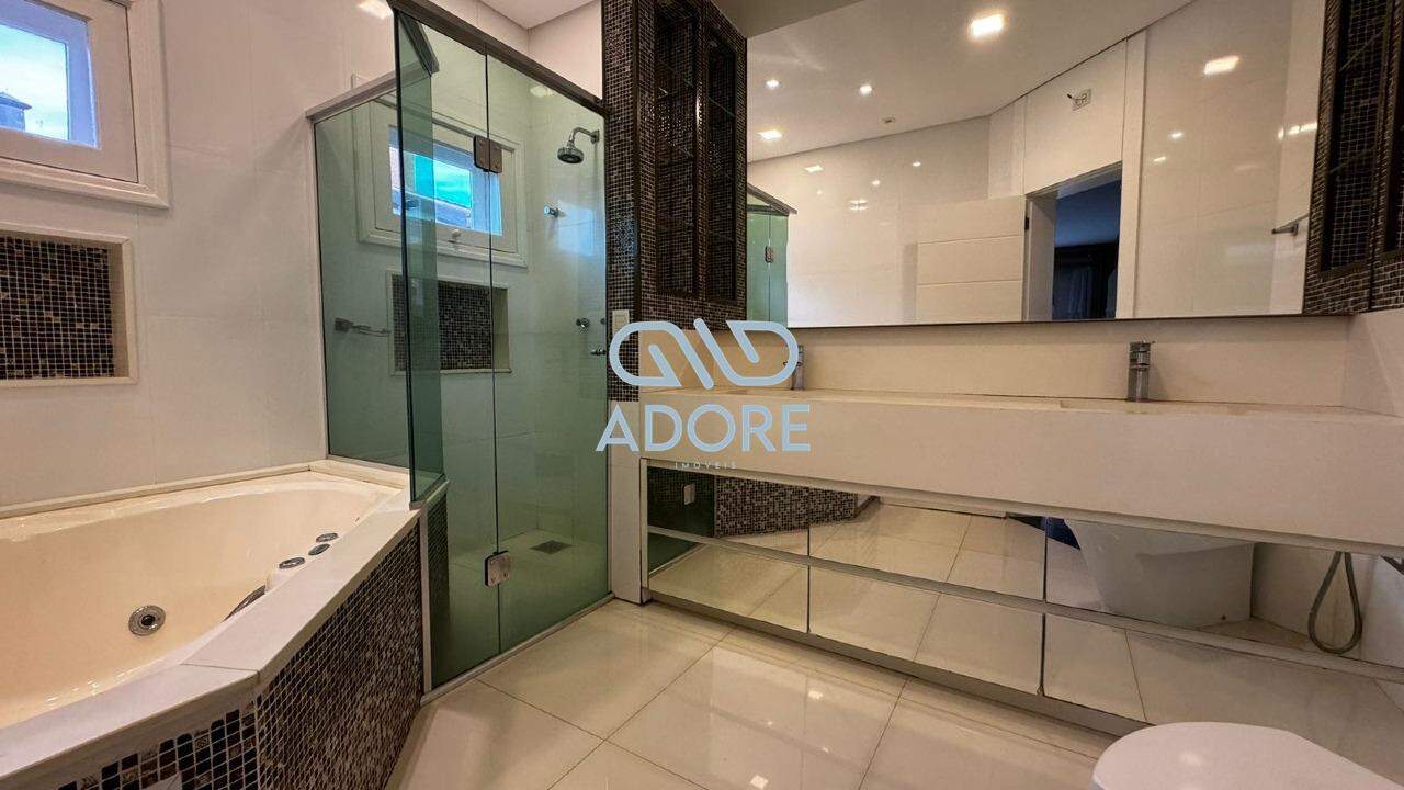Casa de Condomínio à venda no Condomínio Campos de Santo Antônio : 