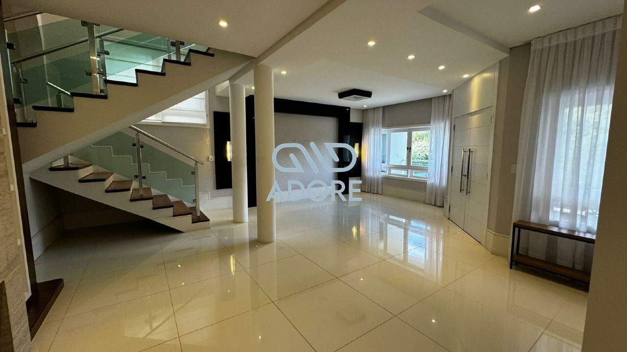 Casa de Condomínio à venda no Condomínio Campos de Santo Antônio : 