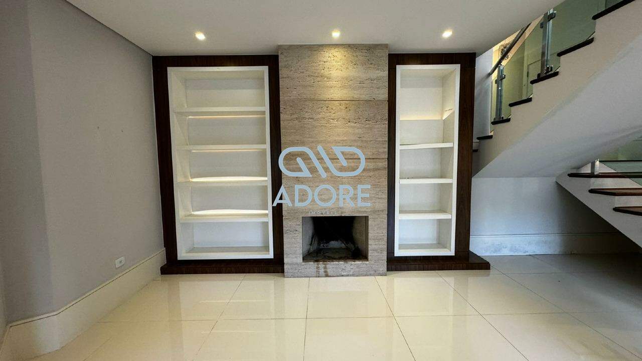 Casa de Condomínio à venda no Condomínio Campos de Santo Antônio : 