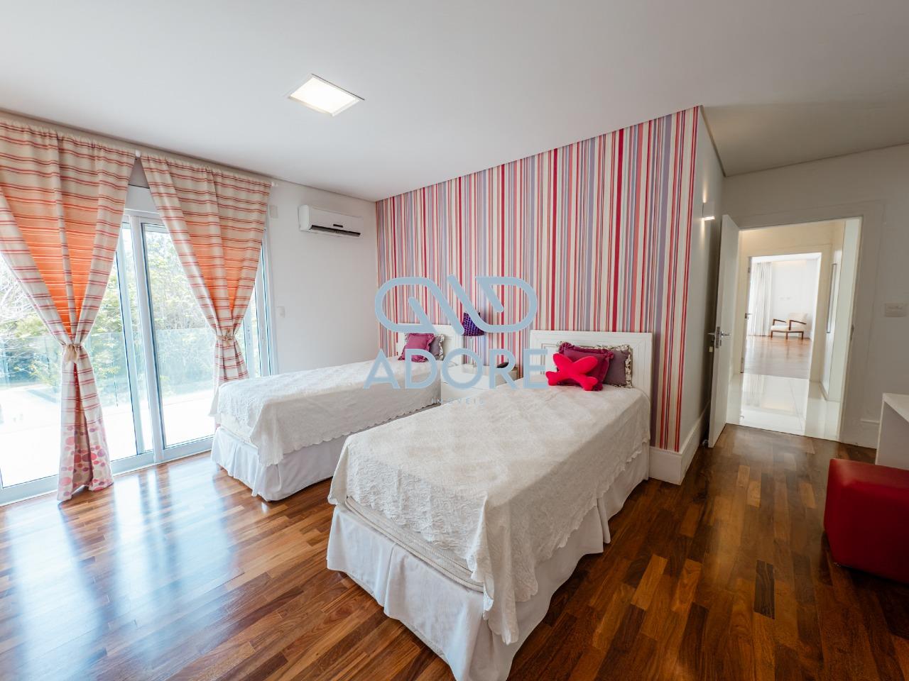 Casa de Condomínio à venda no Condomínio Fazenda Vila Real: