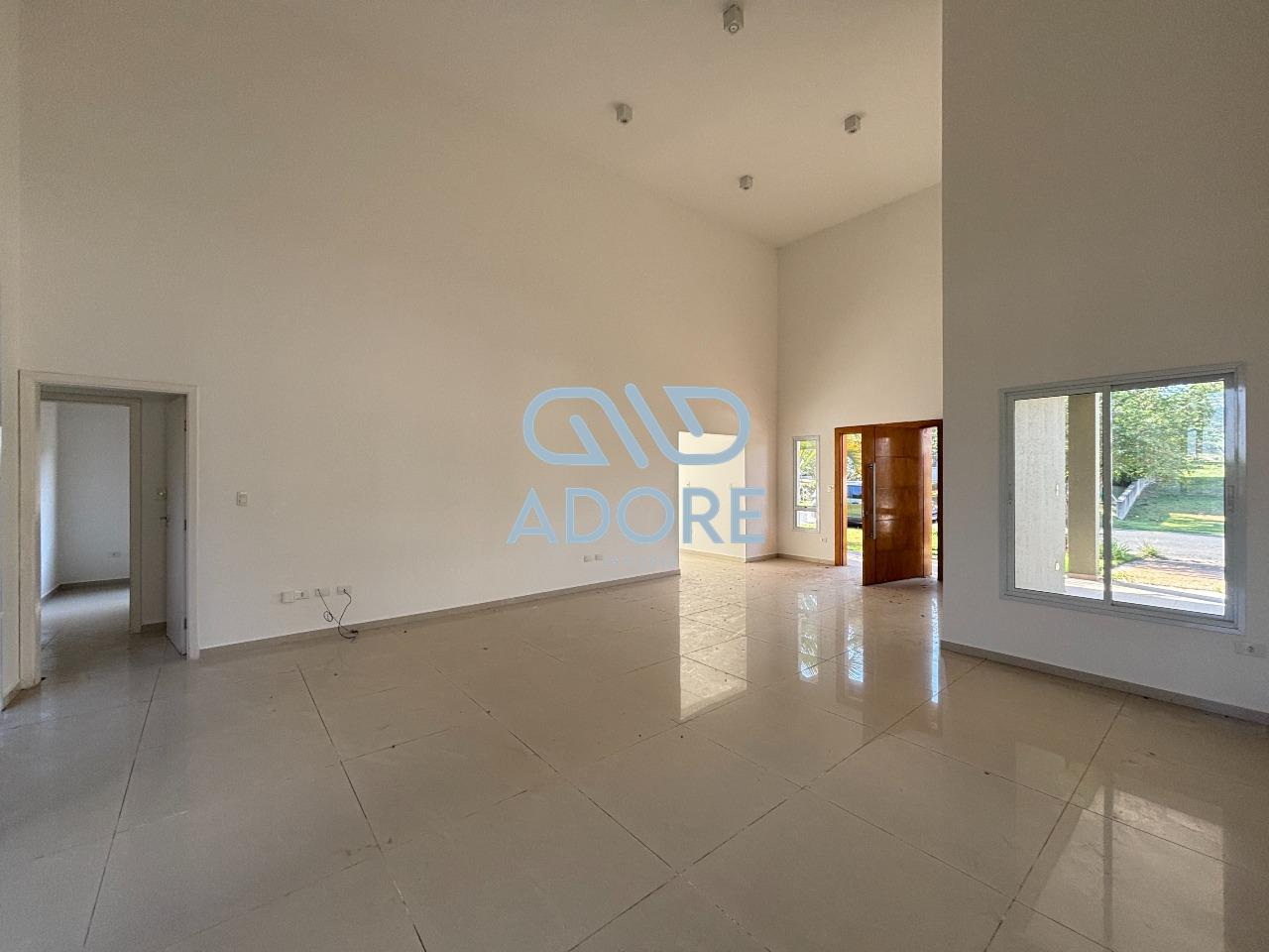 Casa de Condomínio para aluguel no Condomínio Palmeiras Imperiais: 