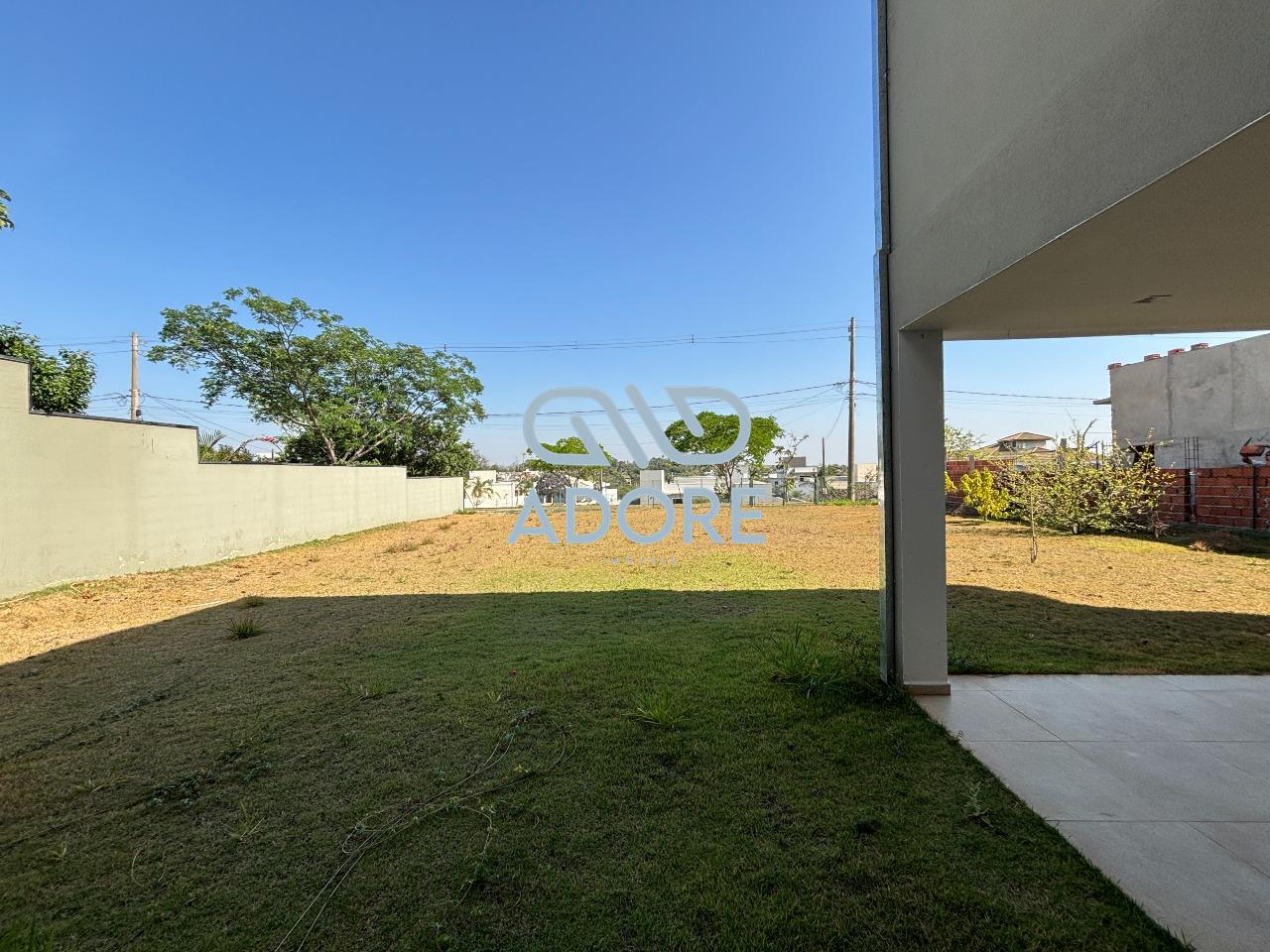 Casa de Condomínio para aluguel no Condomínio Palmeiras Imperiais: 